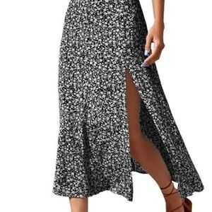 NWT Floral Black and White Women's Skirt
